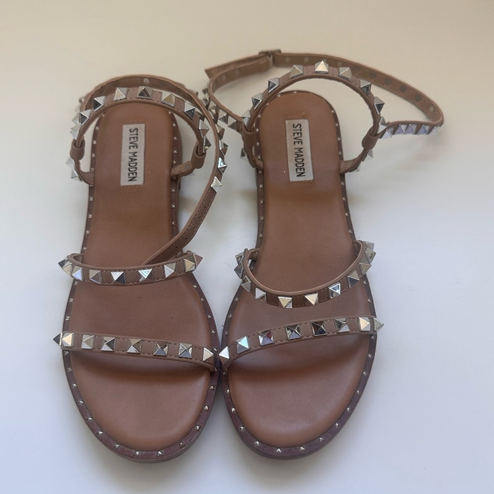 Steve Madden Brown Sandals with Silver Accents